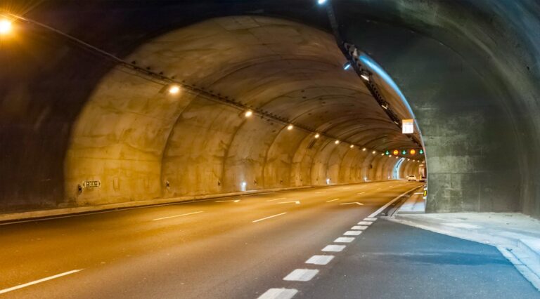 Conceptos básicos para abordar la Seguridad Vial en túneles